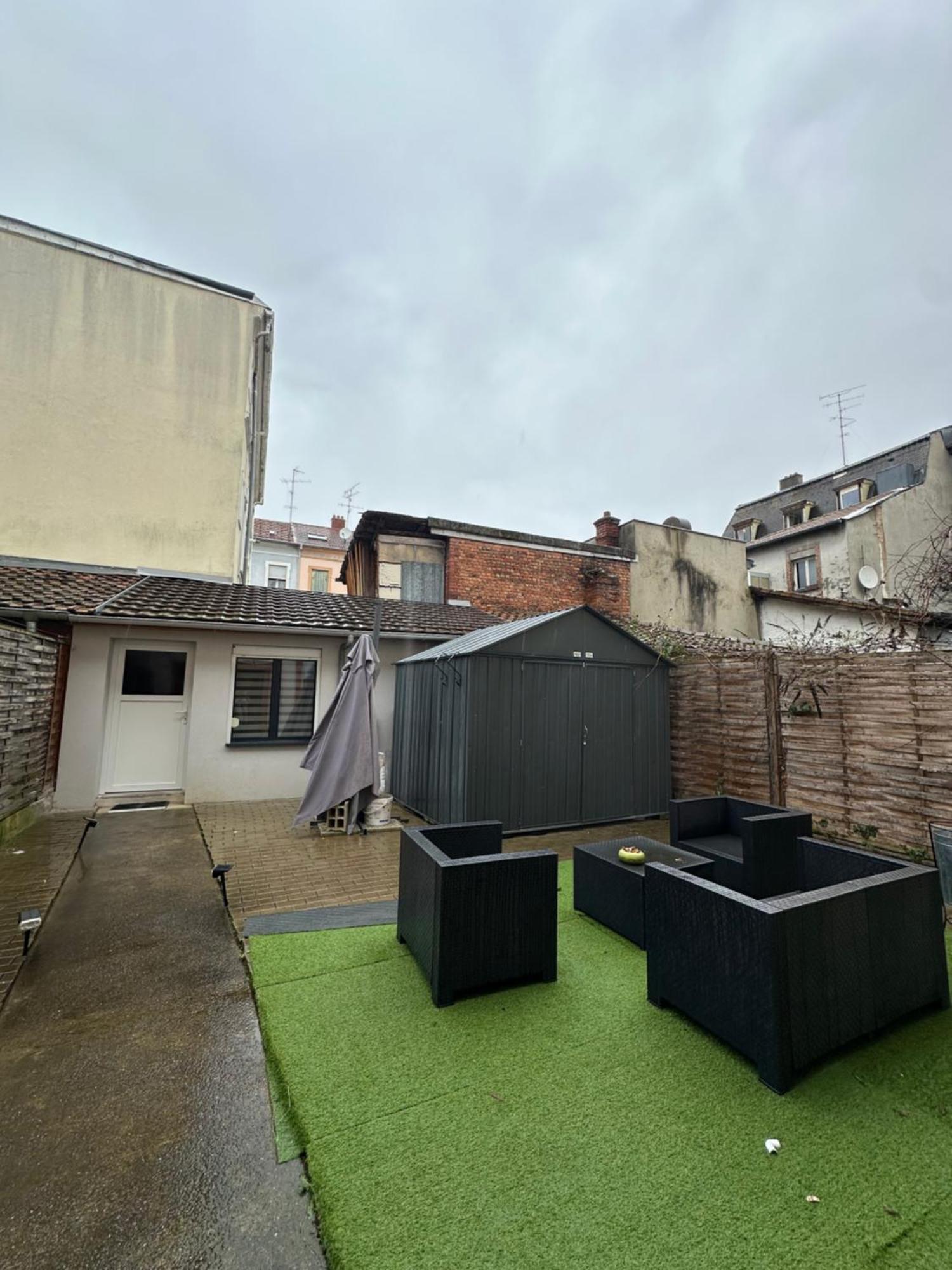 # Le 6 # Joli Petit Studio ! Centre Ville Au Calme Мюлуз Экстерьер фото