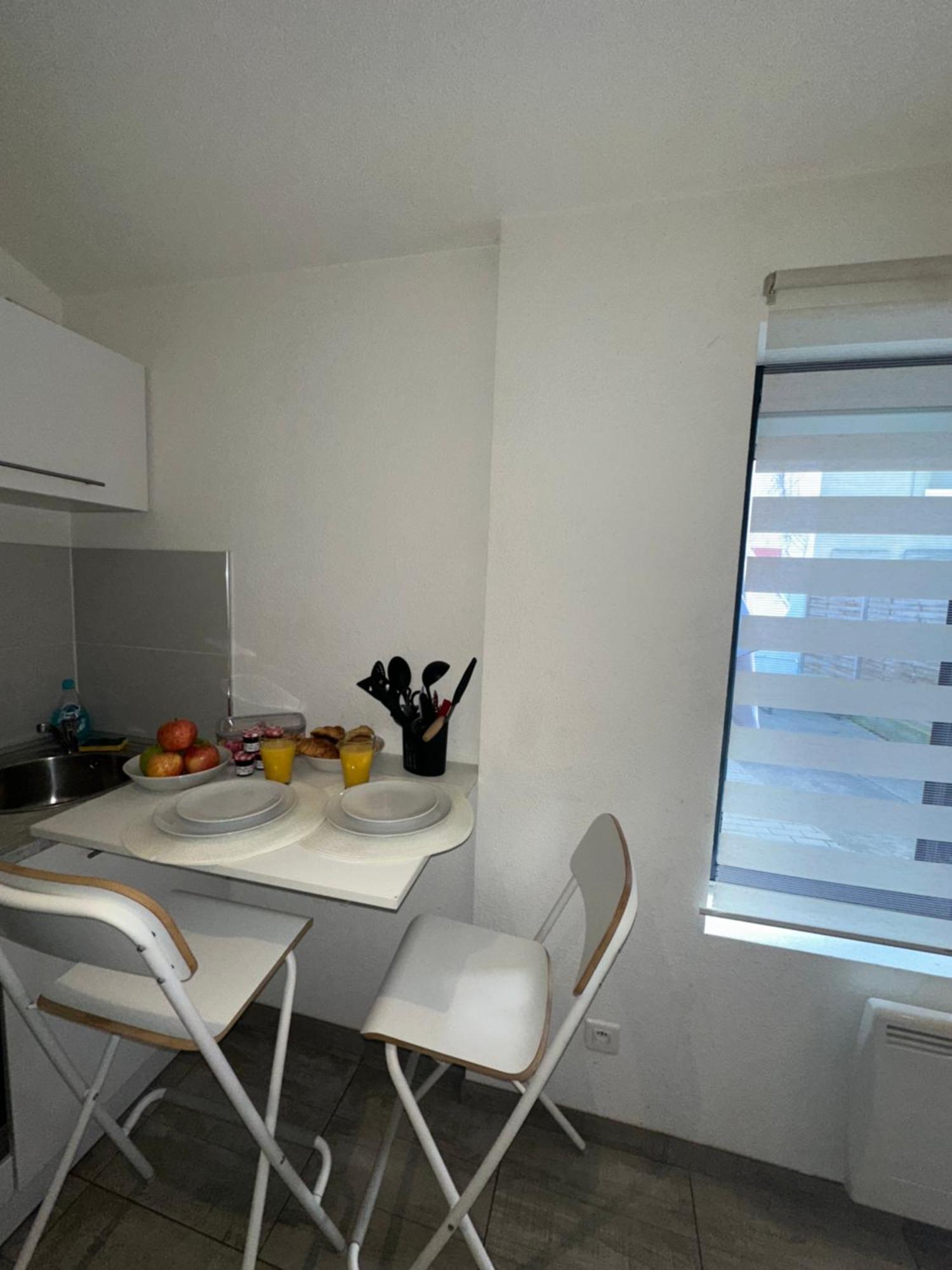 # Le 6 # Joli Petit Studio ! Centre Ville Au Calme Мюлуз Экстерьер фото